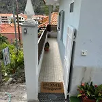 Διαμέρισμα 2 Bed , Sea View, 10 Minutes Walk To The