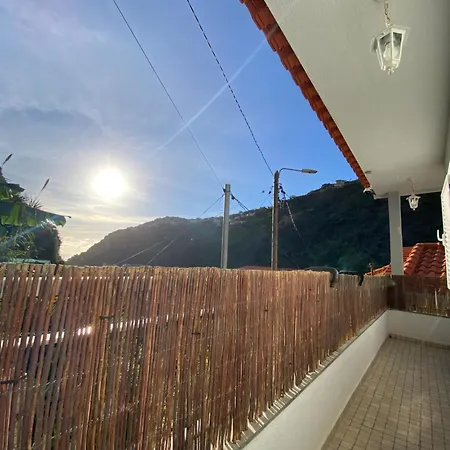 2 Bed , Sea View, 10 Minutes Walk To The 아파트 *