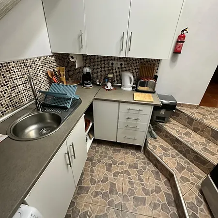 2 Bed , Sea View, 10 Minutes Walk To The 아파트