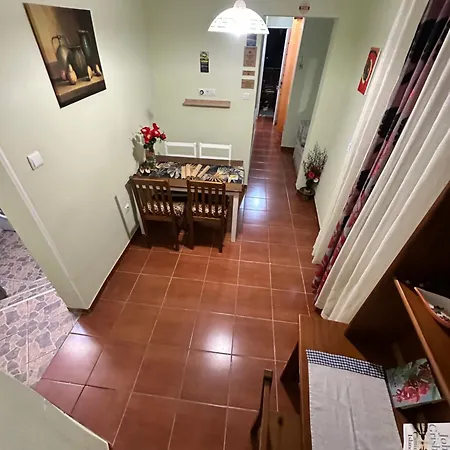 2 Bed , Sea View, 10 Minutes Walk To The 아파트 *