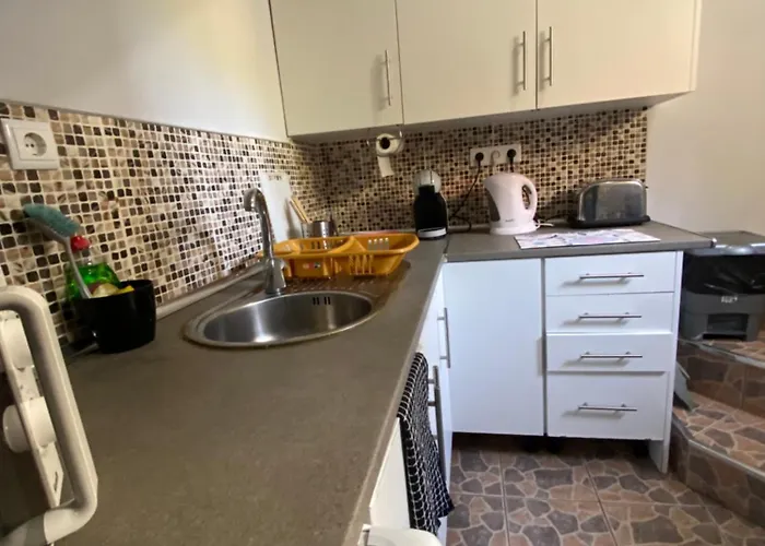 公寓 2 Bed , Sea View, 10 Minutes Walk To The